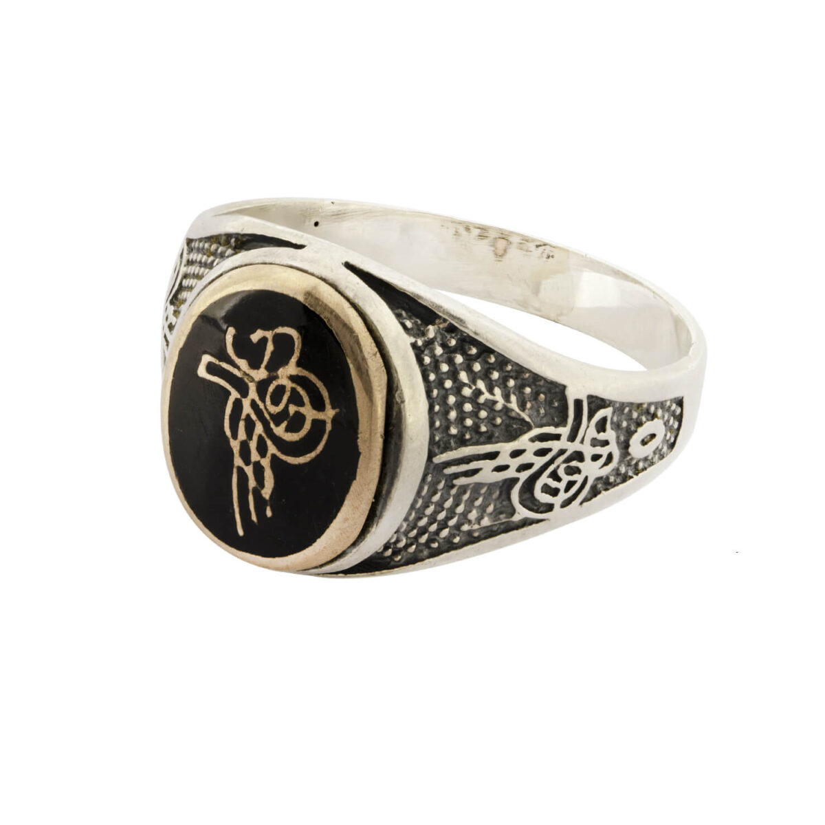Anello sigillo in argento con incisioni