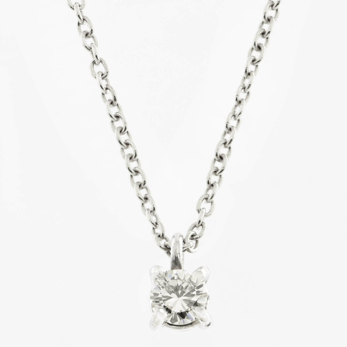 Collana punto luce 0,09ct ricondizionato a 300,00€