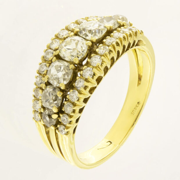 Anello in oro giallo con diamanti taglio antico 1,20ct tot