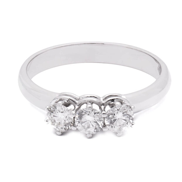 Anello trilogy in oro bianco e diamanti 0,55ct tot