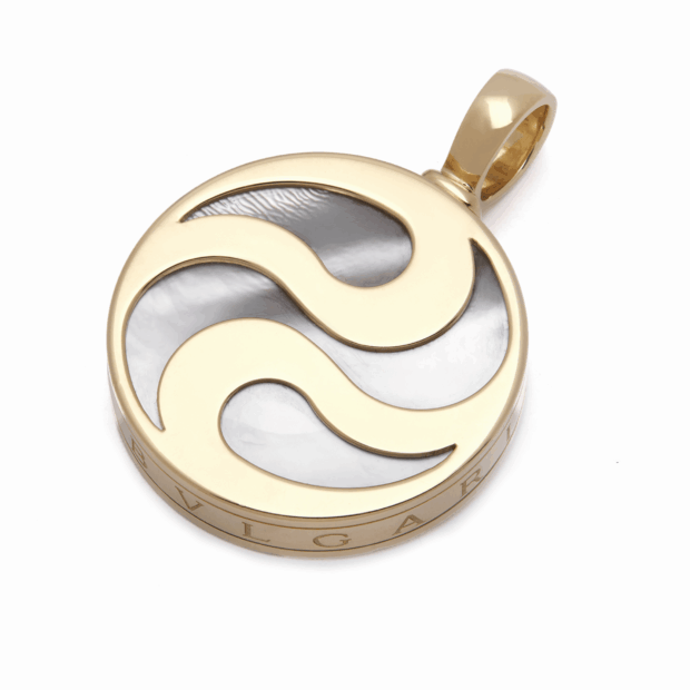 Ciondolo Bulgari spinning ying yang in oro giallo e madreperla