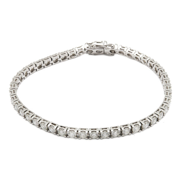 Bracciale tennis in oro bianco e diamanti 7,36ct