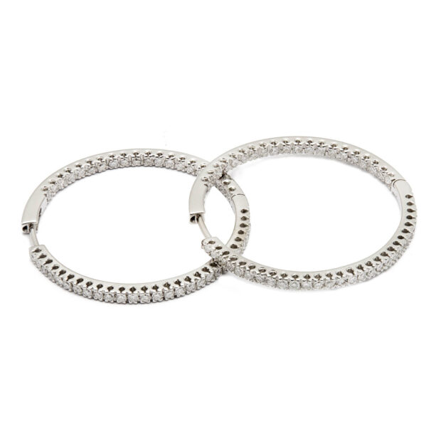 Orecchini a cerchio diametro 3 cm con diamanti