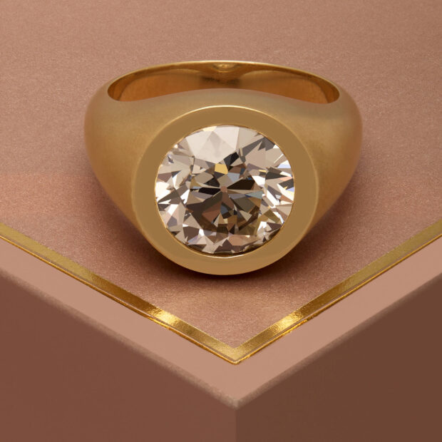Anello a sigillo con diamante taglio europeo 4,55ct