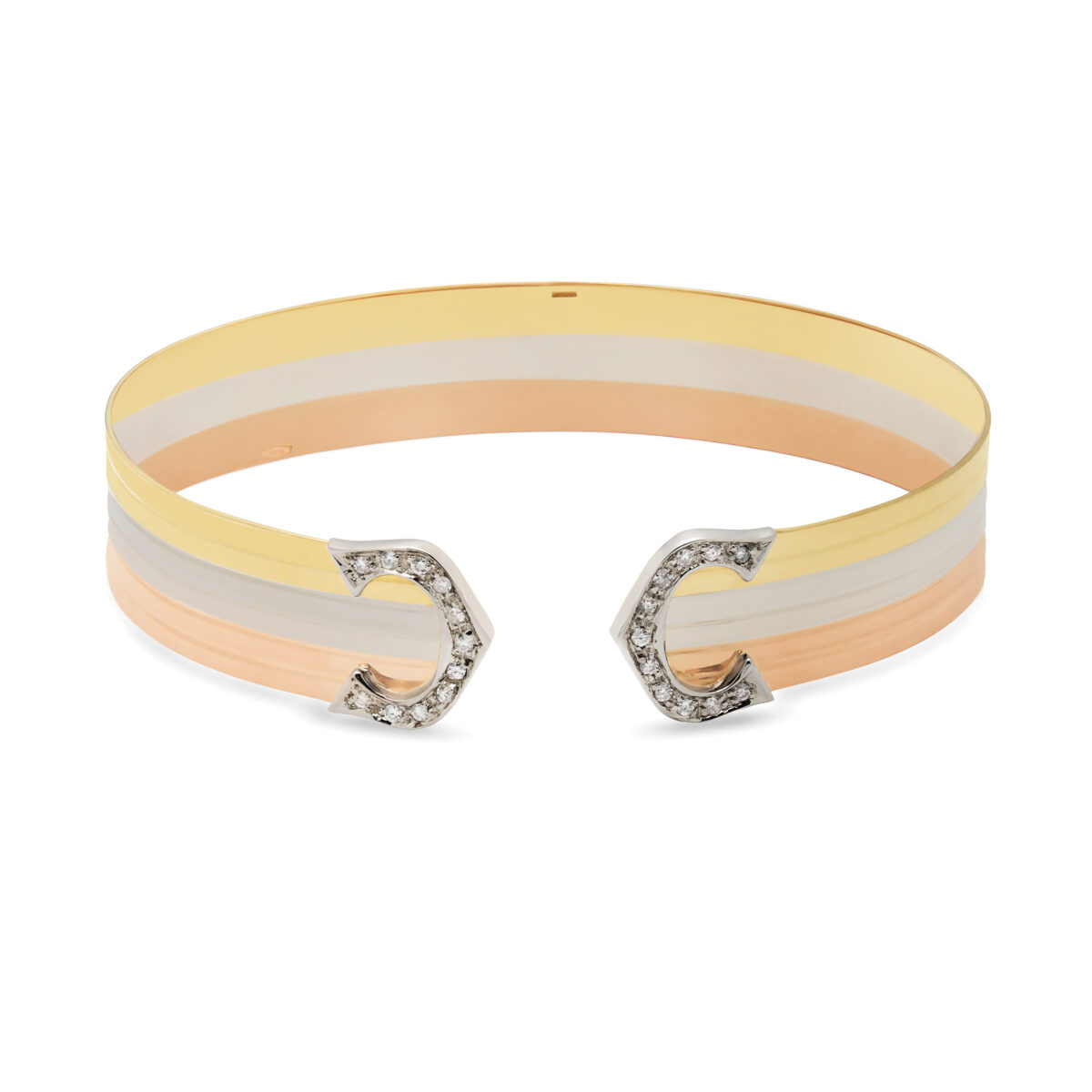 Bracciale rigido a tre ori con doppia C e diamanti