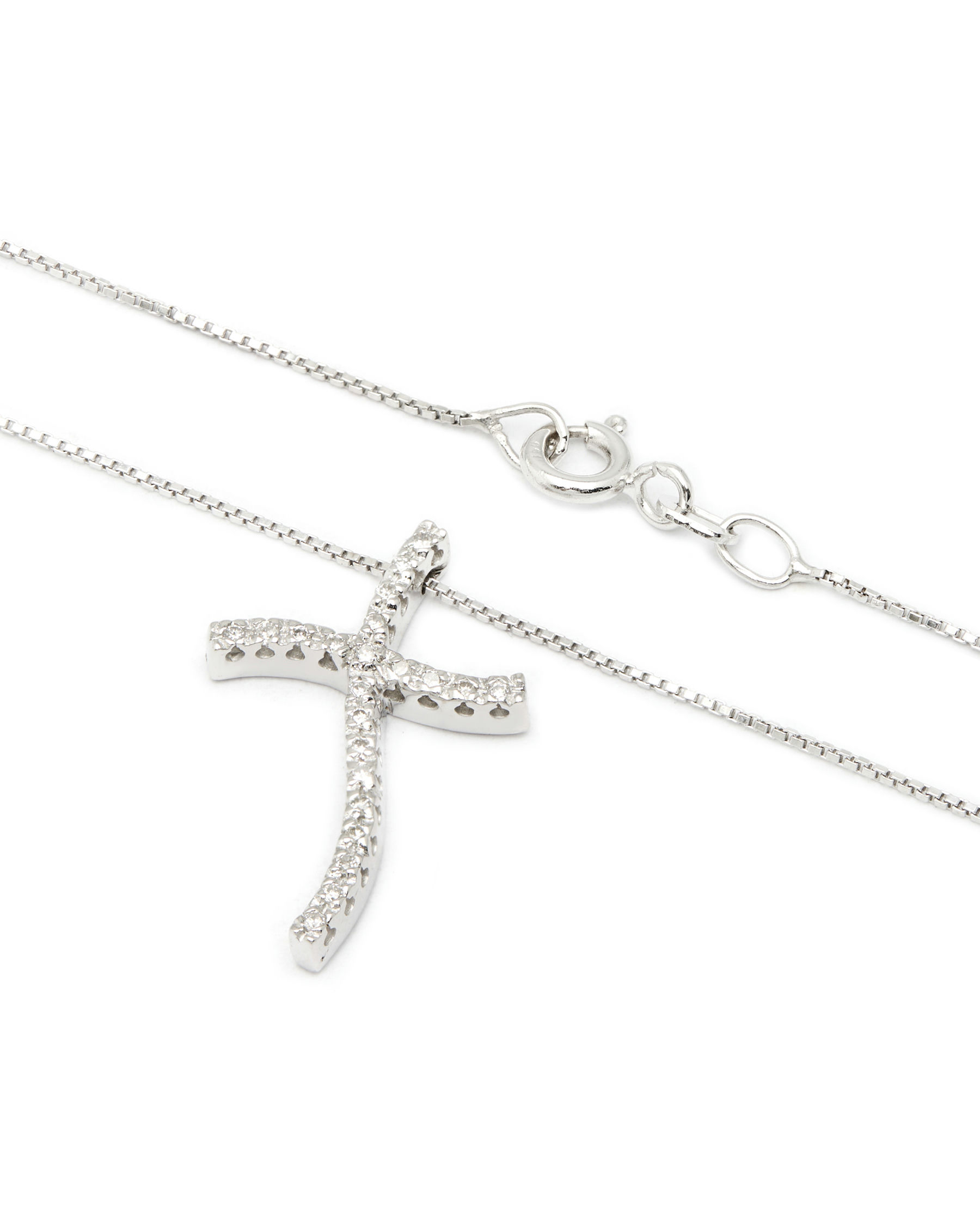 collana in oro bianco con ciondolo croce ondulata e diamanti (2)