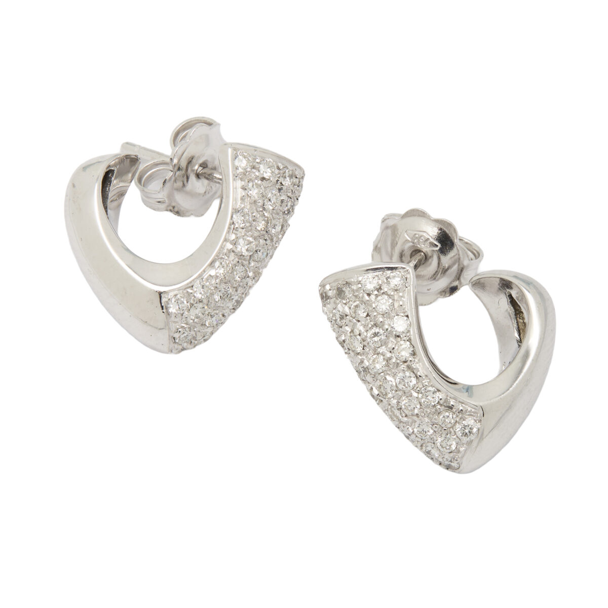 Orecchini cerchietto ondulati in oro bianco con diamanti-1