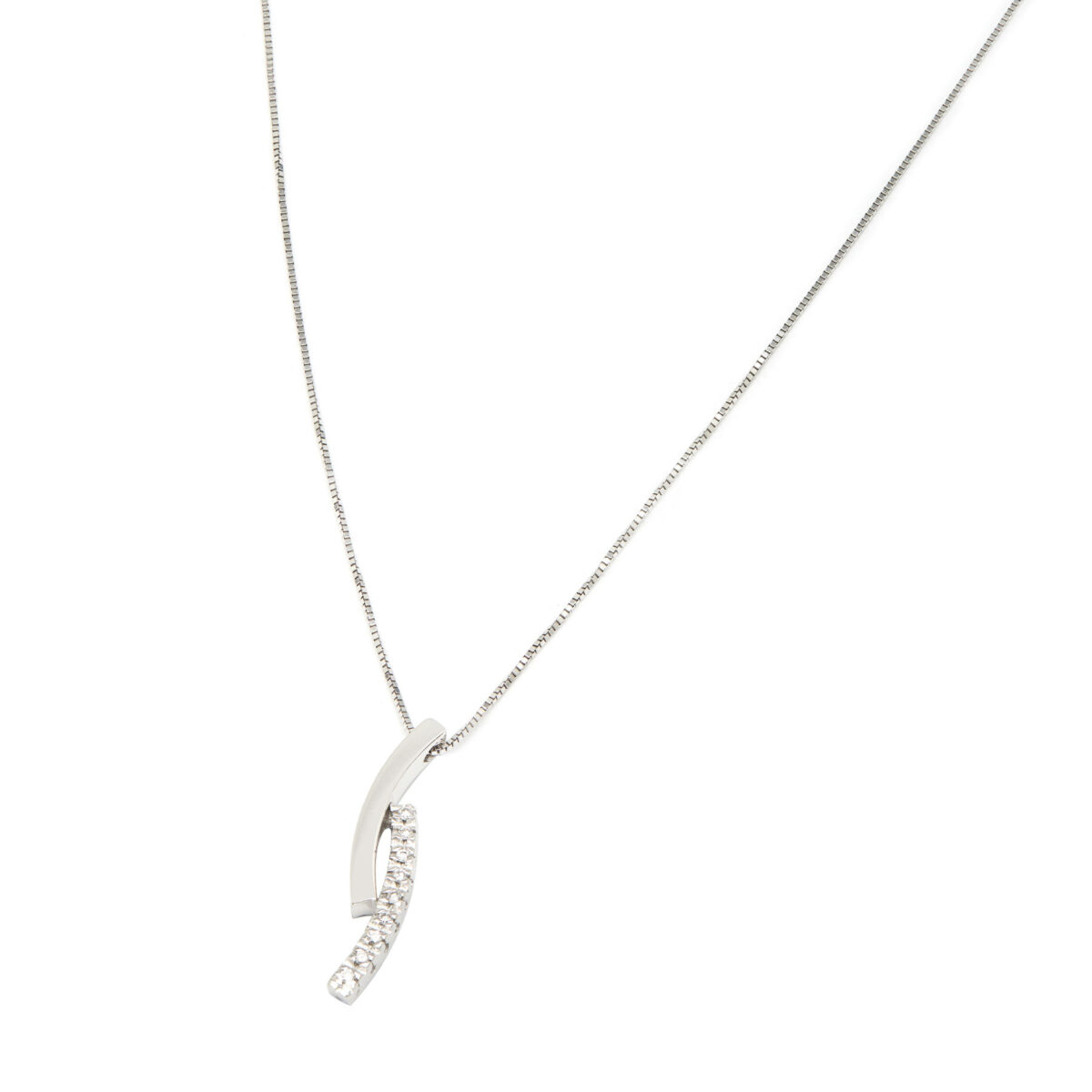 catenina con ciondolo pendente in oro bianco e diamanti (1)
