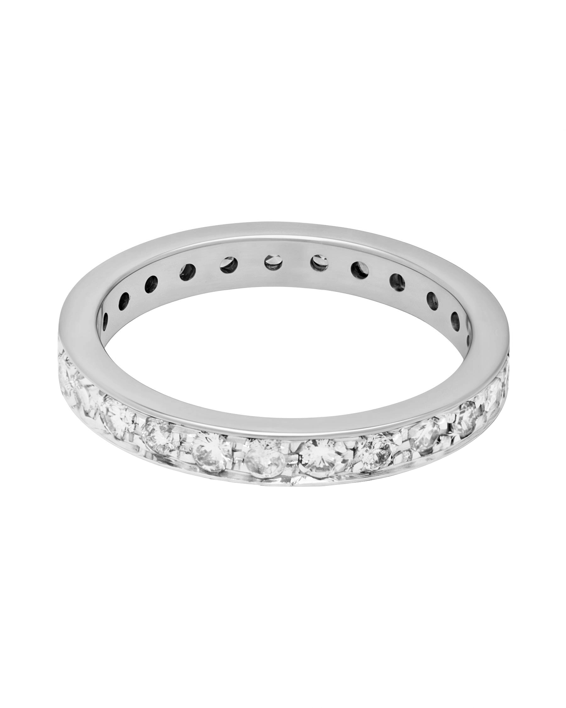 Anello eternity in oro bianco con diamanti 0,75 ct-2